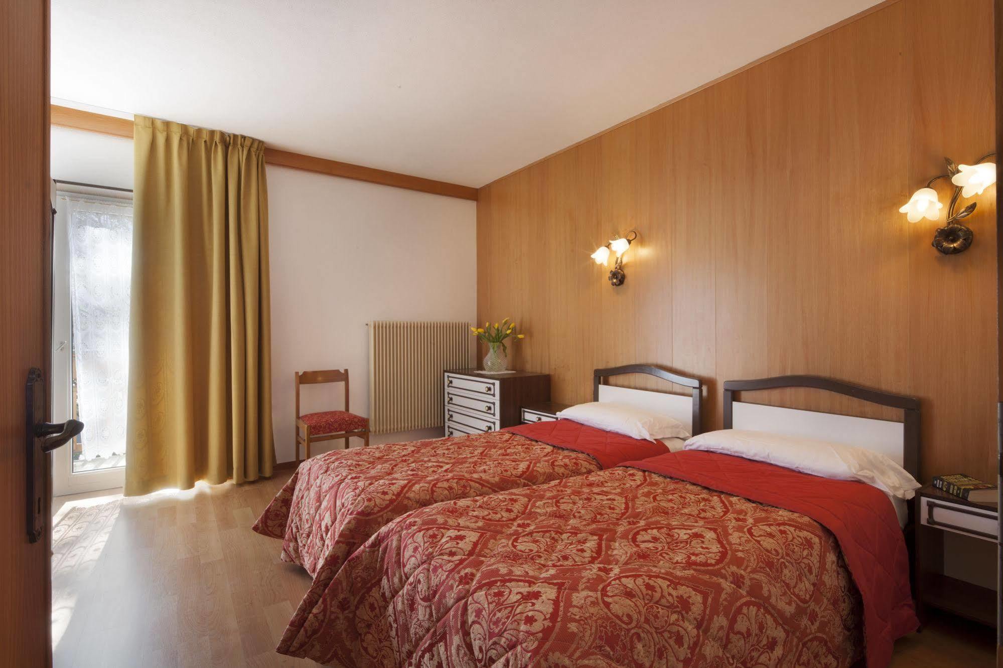 Hotel Miralago Wellness - Adults Only Molveno Zewnętrze zdjęcie